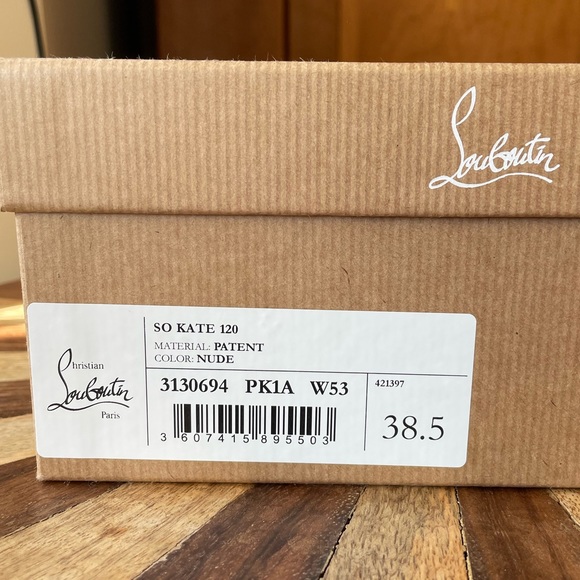 Christian Louboutin ‘So Kate’ Heels - Picture 6 of 8